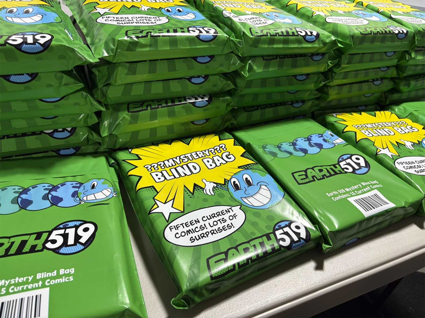 Earth 519 Mystery Comic Blind Bag – 15 Current Comics with Rare Variants, First Issues & Surprises!